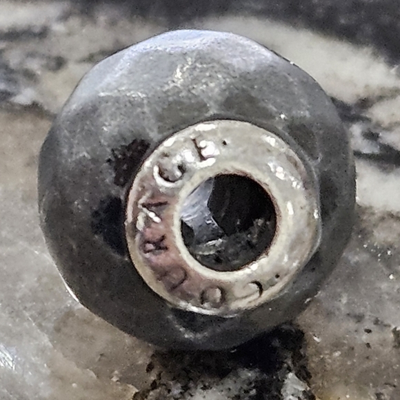 REHAB SPECIAL - PANDORA (BB) ESSENCE Courage Charm No. 796044 - Picture 1 of 3